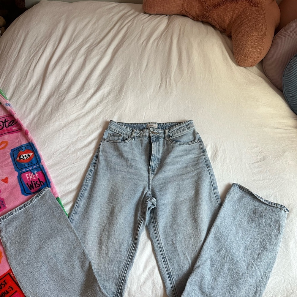 Classic Light Blue Women's Jeans